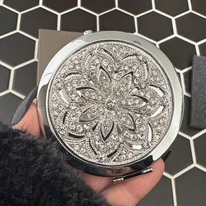 Intricate Silver Floral Compact Mirror